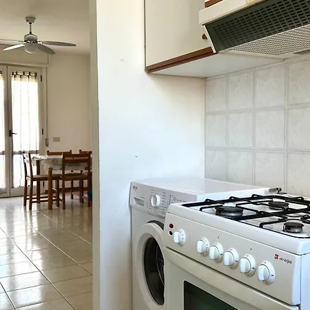 Apartamento F003 - Fano, Trilocale Con Terrazzino A 30mt Dal Mare *