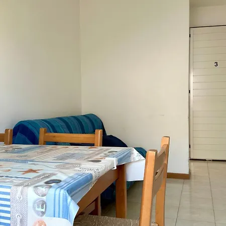 F003 - Fano, Trilocale Con Terrazzino A 30mt Dal Mare